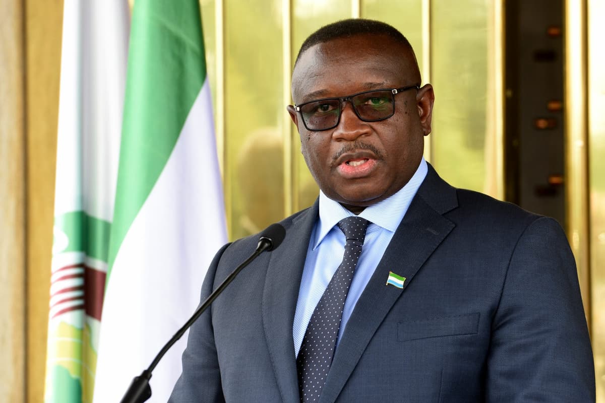 Le président Julius Maada Bio réélu pour un second mandat en Sierra Leone