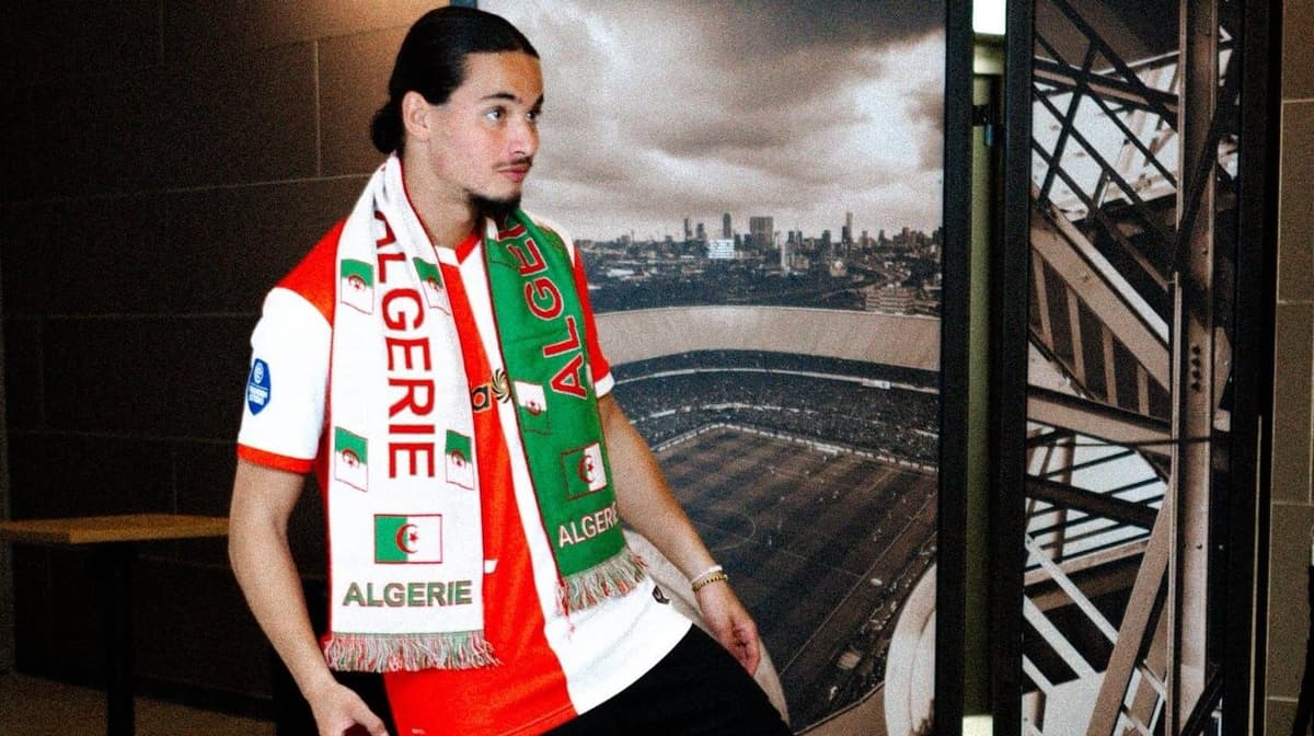 Le joueur algérien Anis Hadj Moussa révèle le club où il a énormément progressé