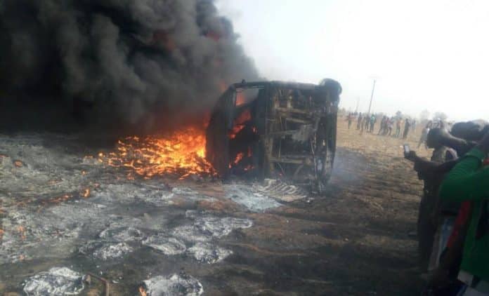 4 blessÃ©s dans l'incendie de 5 camions contenant de lâ€™essence Ã  Malanville