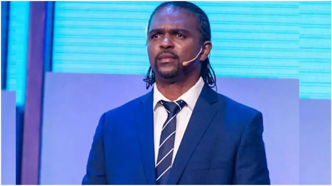 Nwankwo Kanu, ancien attaquant nigÃ©rian