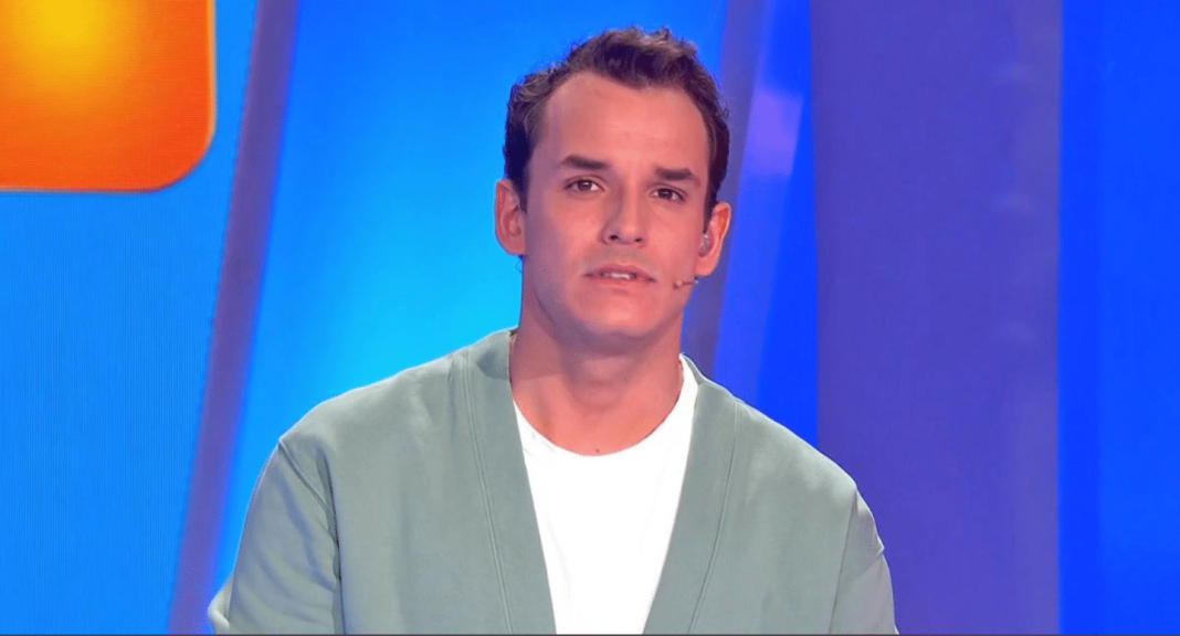 "Ça ne décolle pas des masses…" : Théo Curin (Slam) cash sur sa carrière d'acteur