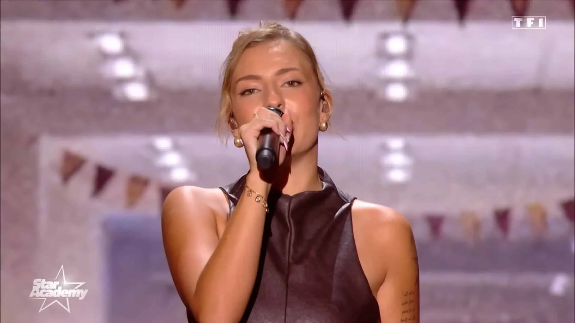Léa repérée par Patrick Fiori dans The Voice Kids avant la Star Academy
