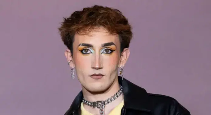 bestimage_00738822_000046-1-scaled-e1769426562791-750x410-1.webp.webp Victor (Star Academy) : son passé d’employé de grande surface ressurgit