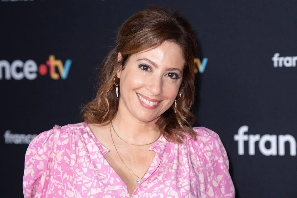 Léa Salamé : elle n&rsquo;a pas osé dire à son père qu&rsquo;on se moquait de son prénom Hala