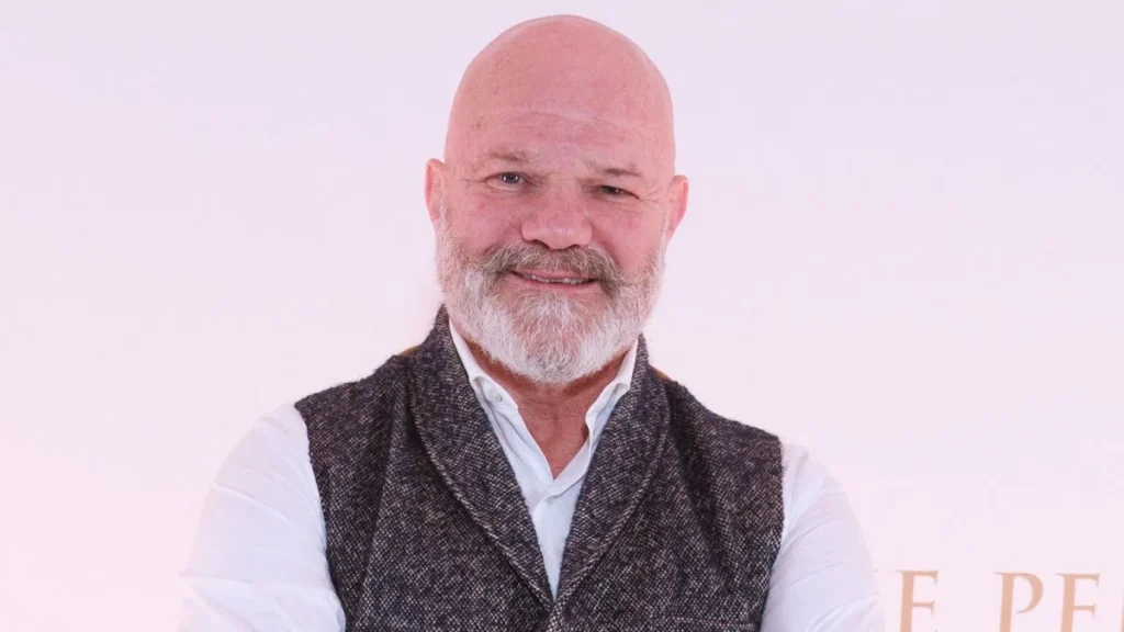 Philippe Etchebest explique comment il garde la ligne en mangeant 350 plats en deux mois