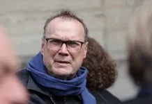 Julien Lepers va renflouer les caisses après une victoire au tribunal