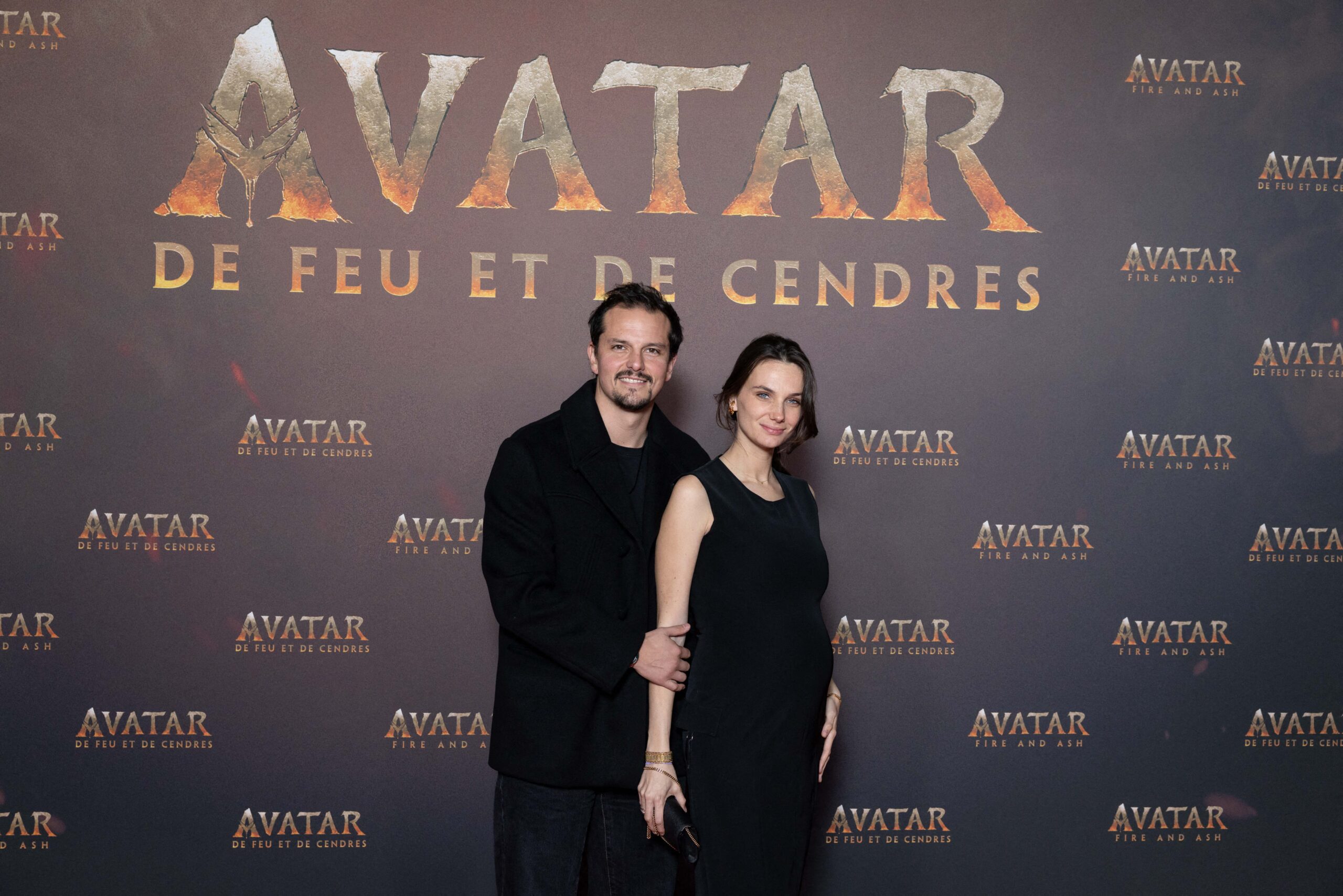 Juan Arbeláez papa pour la première fois et partage une craquante photo de son nouveau-né