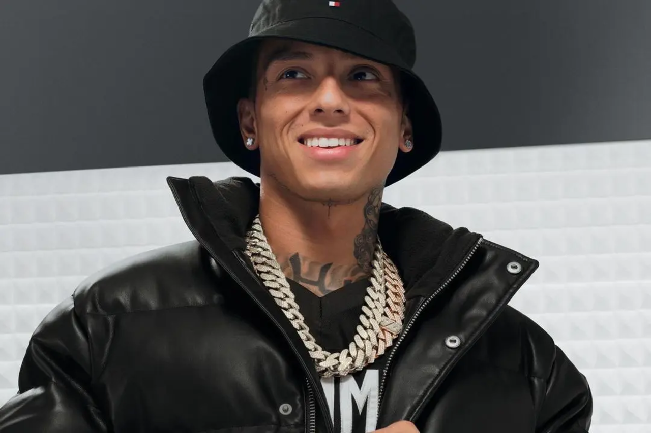 Le rappeur britannique Central Cee annonce sa conversion à l&rsquo;islam en direct