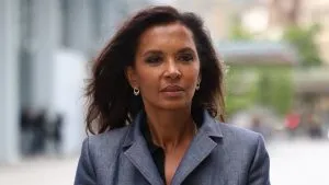 Karine Le Marchand défend une France avec des villages et des tracteurs