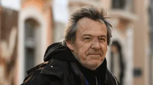 Jean-Luc Reichmann répond aux critiques sur Léo Mattéï