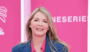 Hélène Rollès, 59 ans, dit adorer le rap et NTM