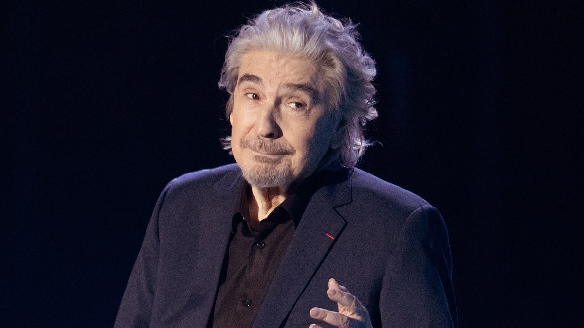 Serge Lama (82 ans) bouleversé par la mort de Johnny Hallyday