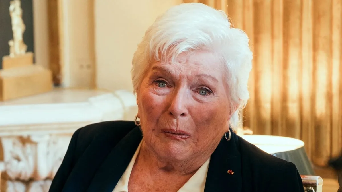 Pierre-Jean Chalençon tacle violemment Line Renaud &lsquo;Elle bouffe à tous les râteliers&rsquo;
