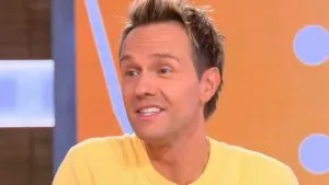 Jean‑Luc Reichmann salué par Cyril Féraud comme un énorme bosseur