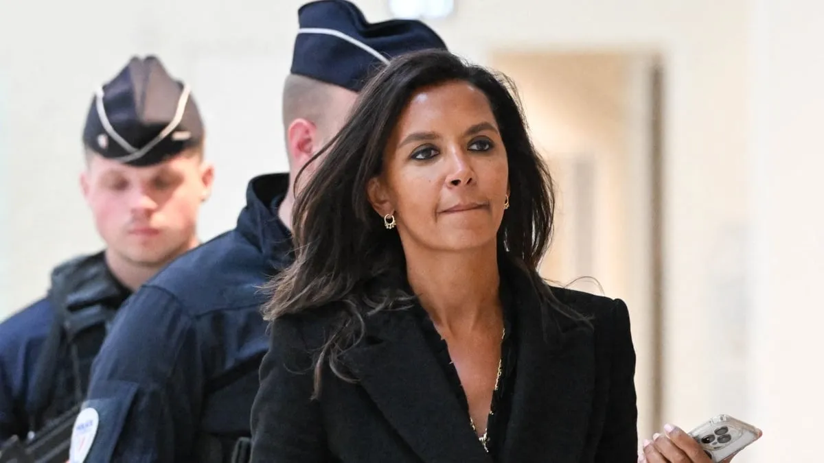 Karine Le Marchand face aux critiques: sa réponse « Je ne vous dis pas »