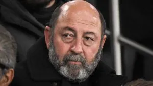 Kad Merad perd ses nerfs face à Isabelle Ithurburu