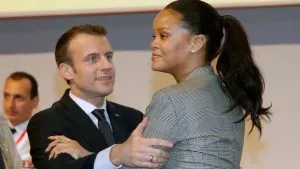 Rihanna décrit Emmanuel et Brigitte Macron comme des gens très humbles