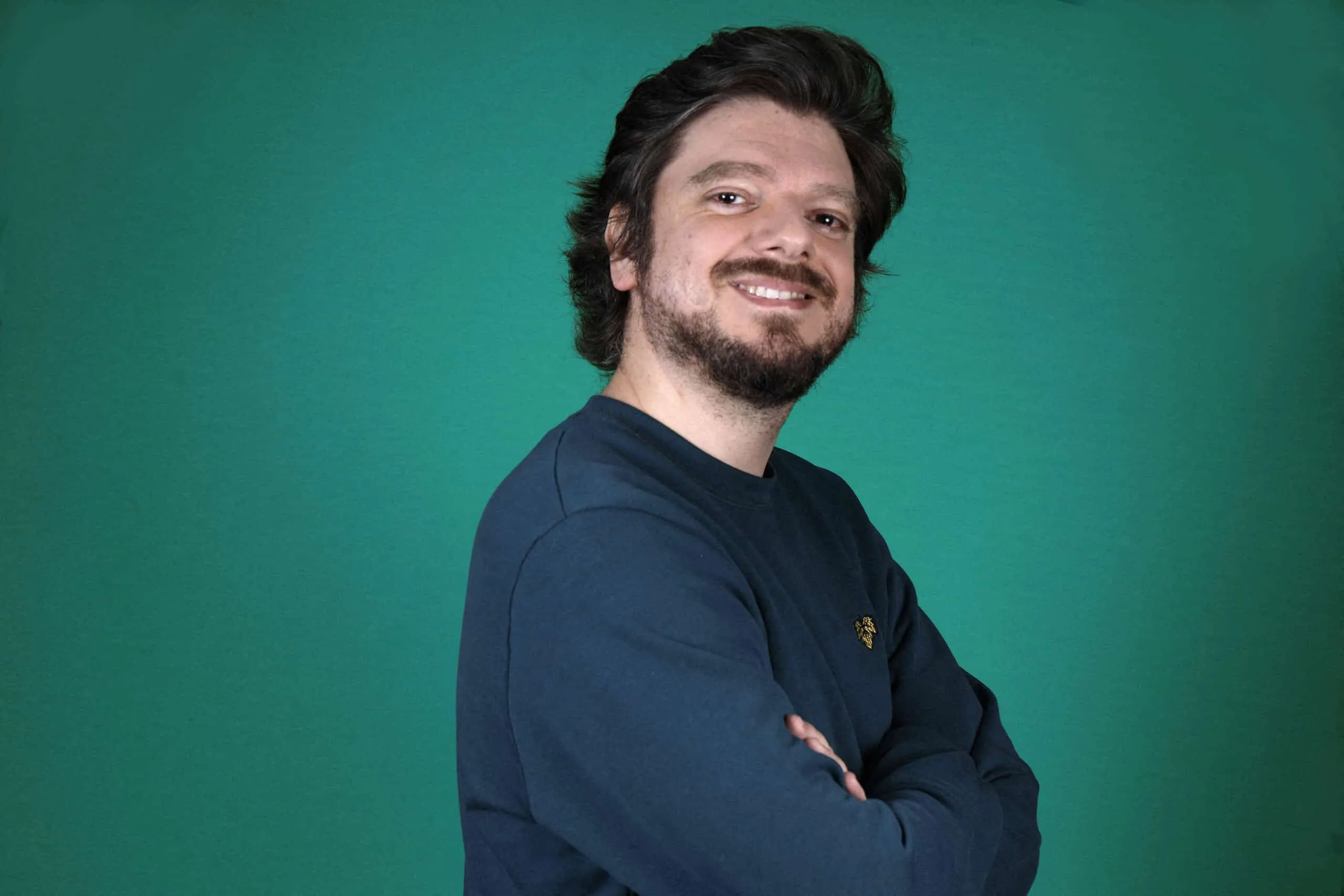Greg Guillotin de retour sur W9 avec Le Pire Stagiaire, un peu plus d’un an après la fermeture de C8