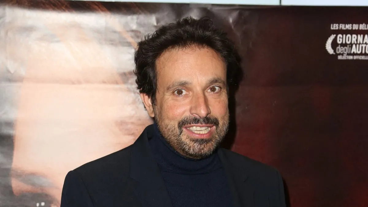 Florence Foresti publie « Grand » en hommage à Bruno Salomone