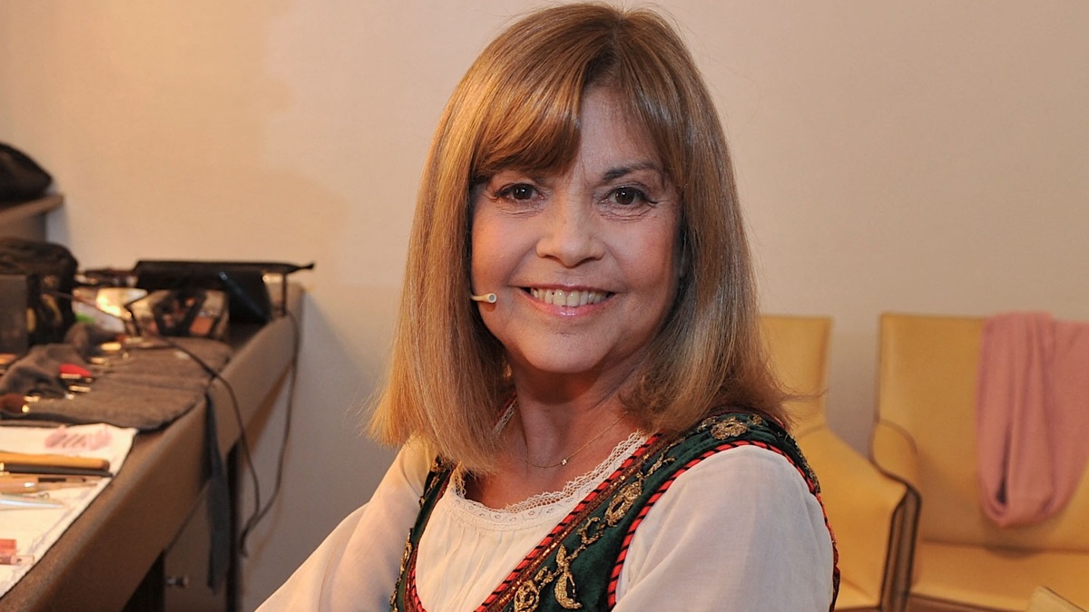 Chantal Goya révèle son secret de longévité en avouant « Je me tape de bons pains au chocolat »