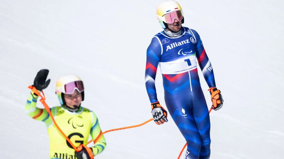 Hyacinthe Deleplace, skieur malvoyant, fait une violente chute