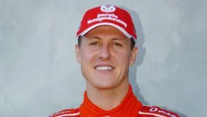Michael Schumacher : visite à 360° de sa villa XXL avec jardin, écuries et équipe médicale 24h/24
