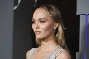"J’ai toujours eu envie" : Lily-Rose Depp, ses désirs de maternité bientôt concrétisés ?