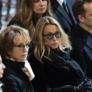 Laura Smet : à Paris, sa mère, Nathalie Baye, habitait à 10 min de chez elle, dans un appartement idéalement situé