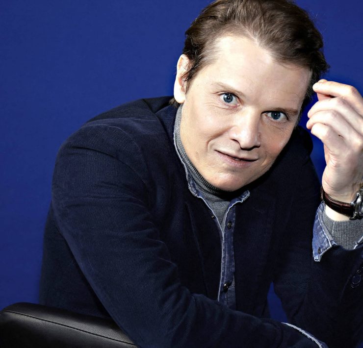 Bénabar : découvrez ses deux refuges familiaux à Saint-Mandé et Gordes