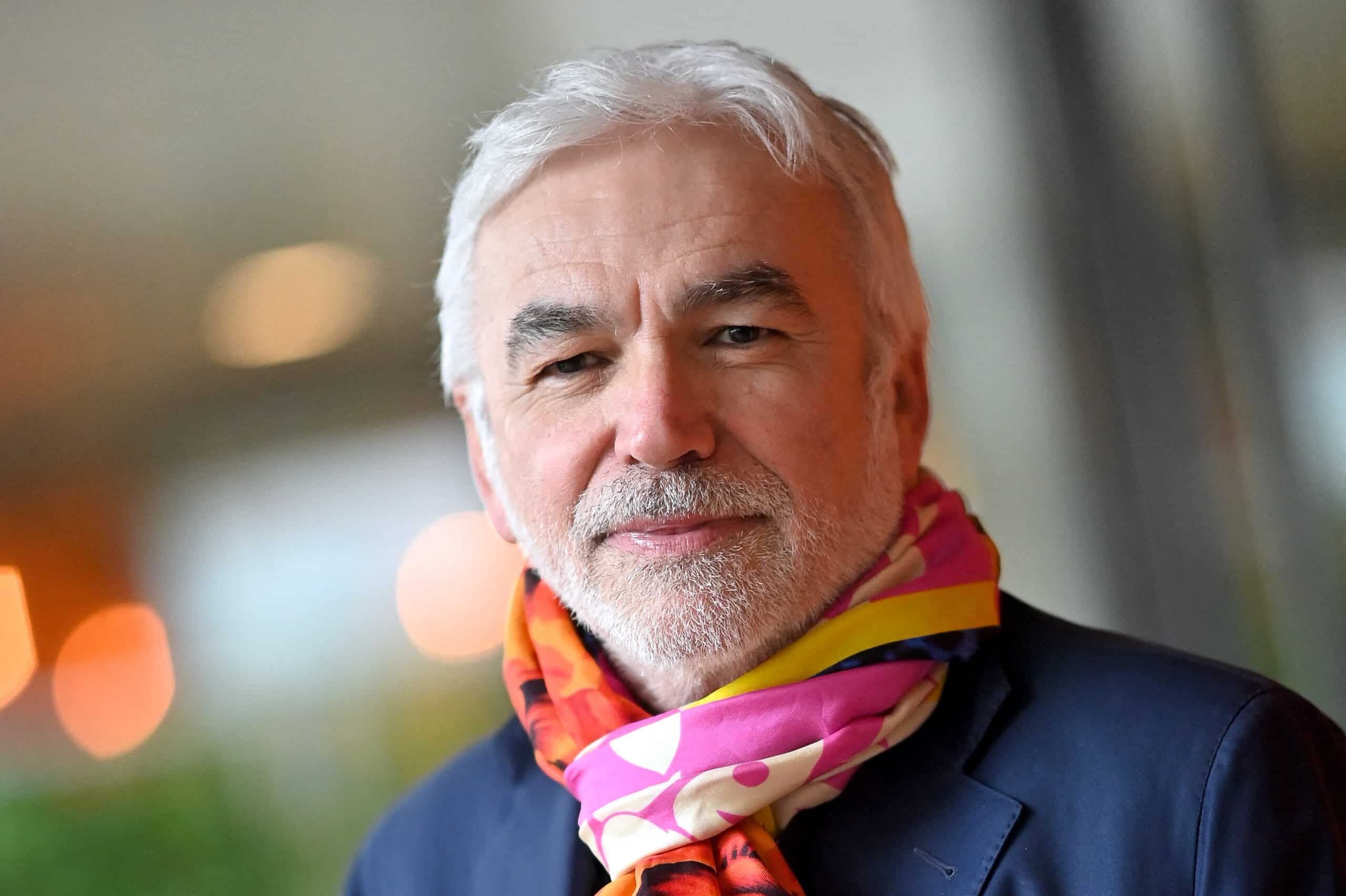 Pascal Praud : ses étés arrosés à l'île de Noirmoutier avec femme et ex-femme