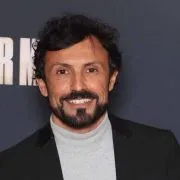 « Elle crispe les auditeurs » : Willy Rovelli (Fort Boyard) écarté de la radio à cause de sa voix