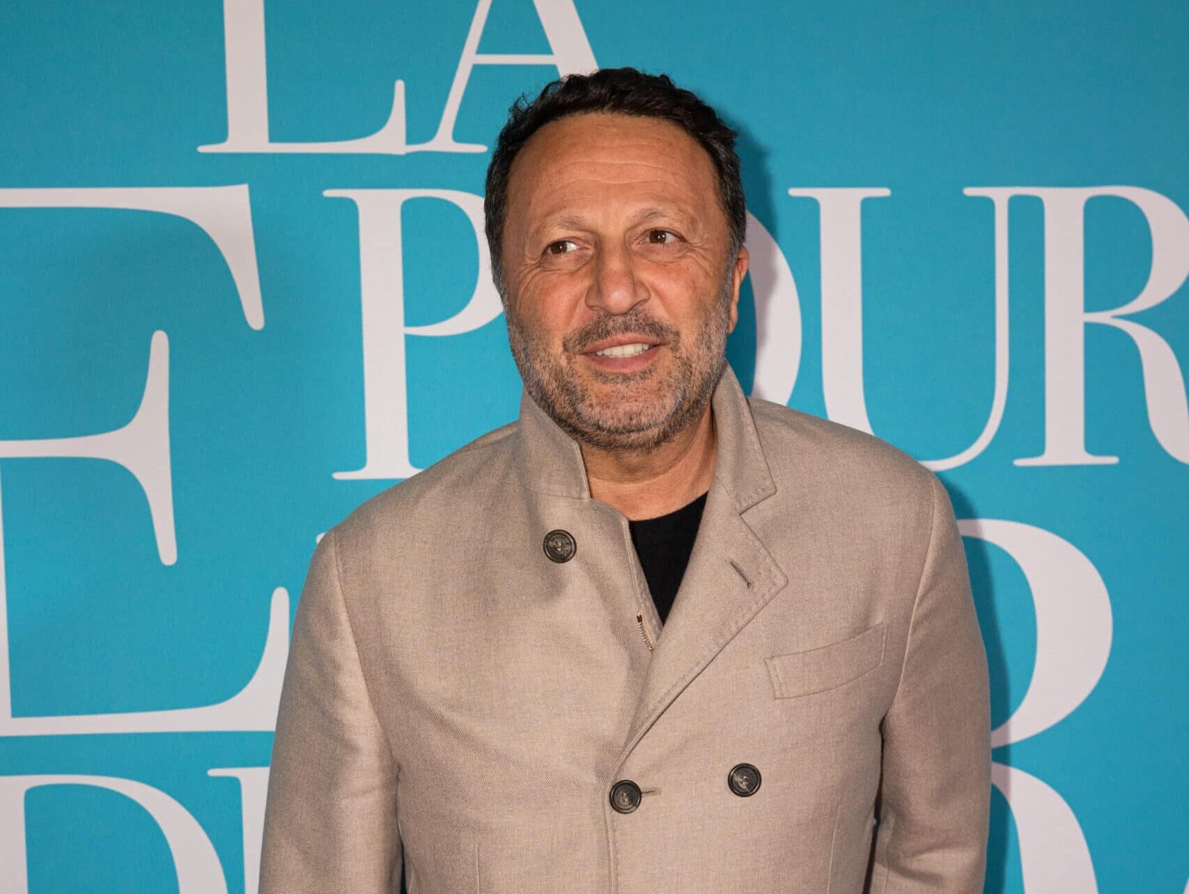 Arthur directement touché par la crise à Grasset, son deuxième livre ne verra pas le jour tout de suite