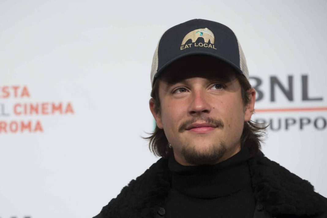 Nekfeu : ce petit village, sur l’île de Lesbos, en Grèce, est celui de son grand-père