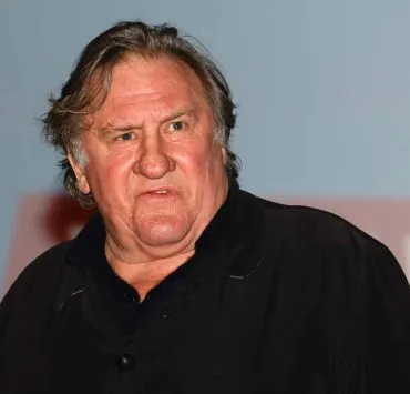 Gérard Depardieu : coup de théâtre, l’acteur abandonne les poursuites contre l’émission "Complément d’Enquête"