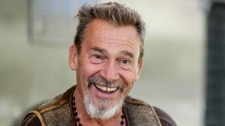 Florent Pagny : bien avant la Patagonie, la Bourgogne, et ses soucis avec le fisc, il résidait à Nogent-sur-Marne