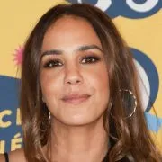 Alice Belaïdi : abonnée à la Martinique depuis 20 ans, elle y retrouve sa vie simple d’autrefois, à Avignon