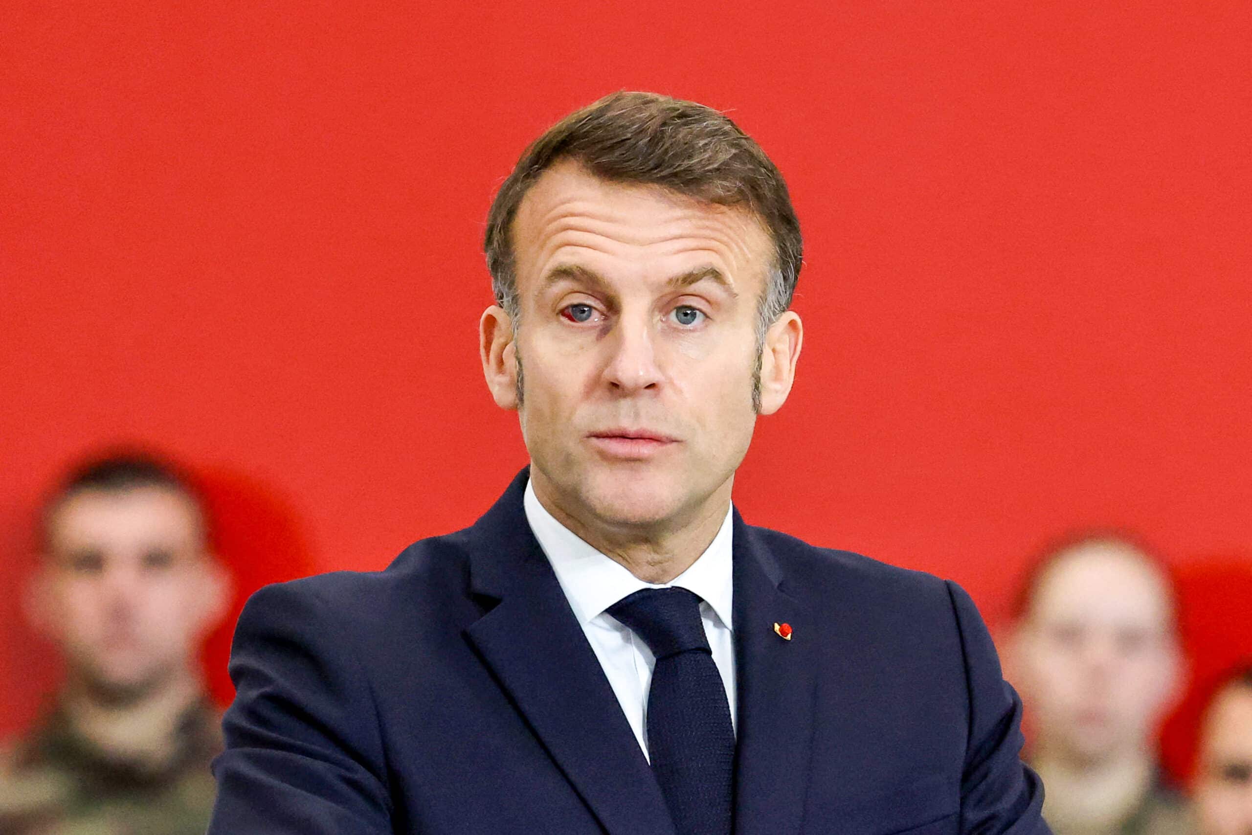 Emmanuel Macron : une photo de son frère affole les réseaux sociaux, c’est son sosie !