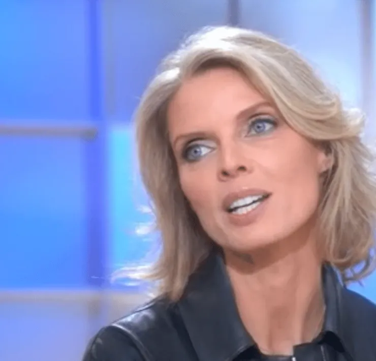 Mort d’Isabelle Mergault : son ancienne collègue, Sylvie Tellier, évoque la "magie" Laurent Ruquier qui lui permet de continuer d’exister