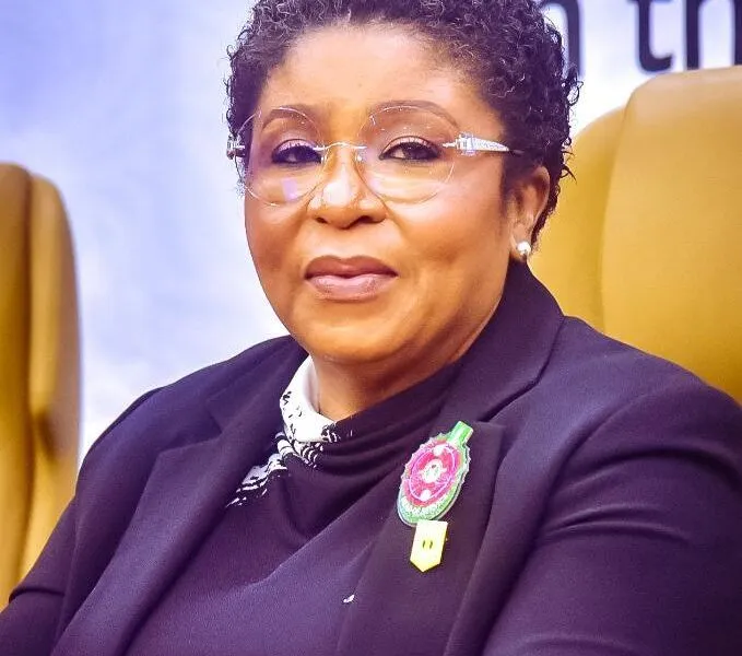 FG Raises Allowances & Welfare for Nigerian Civil Servants