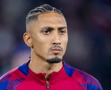 Ligue des champions : Raphinha critique l'arbitrage après l'élimination du Barça