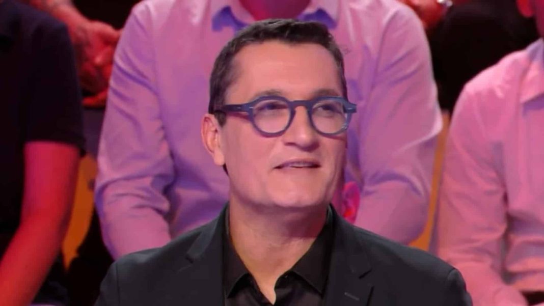 Olivier Dartigolles craque en évoquant l’ex-mari de sa femme, victime d'une rupture d'anévrisme, dont il a choisi de prendre soin