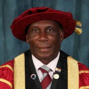 Premier League/ L'incroyable fortune que l'arbitre le plus emblématique a gardée secrète jusqu'à sa mort