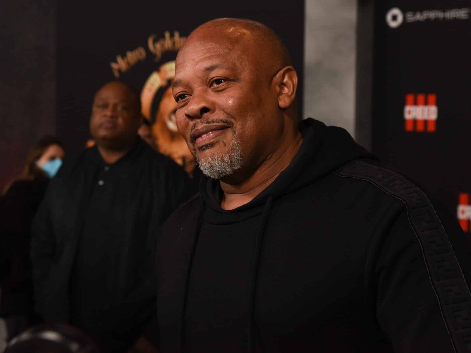 Dr. Dre en couple ? Le rappeur aperçu main dans la main avec Michelle Saniei