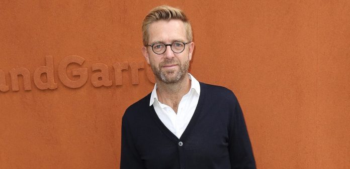 Alexandre Delpérier "sauvé" par son nouveau métier : après avoir caché sa maladie pendant 13 ans, l’animateur est devenu peintre