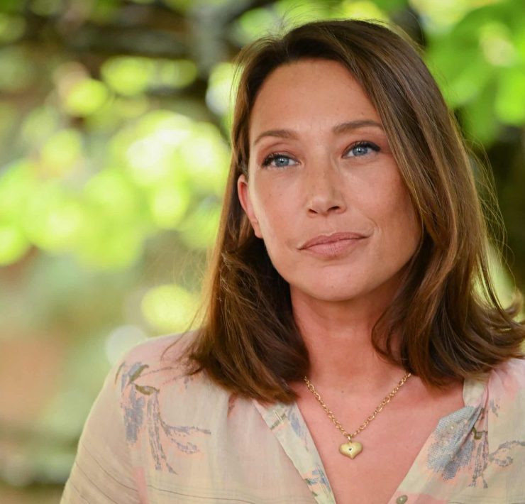 Laura Smet émeut avec un rare souvenir de ses parents Nathalie Baye et Johnny Hallyday réunis