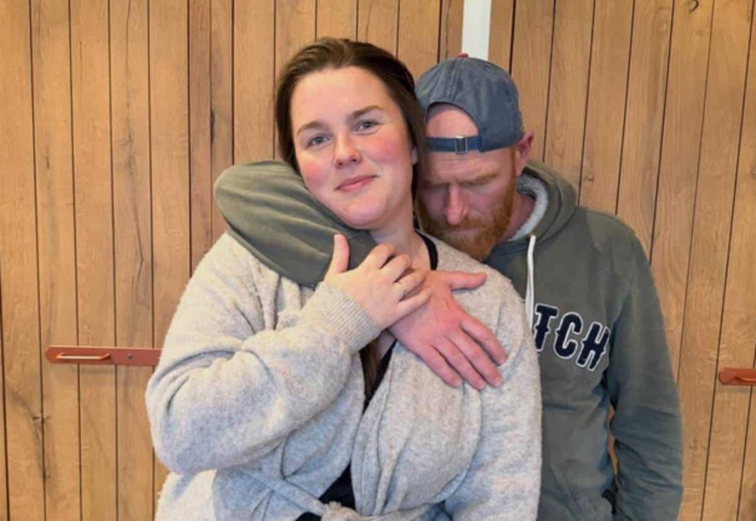 "Mon mari disparaît 3 mois par an" : Lucile (L'amour est dans le pré) sans filtre sur sa vie de couple avec Jérôme