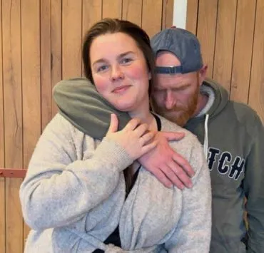 "Mon mari disparaît 3 mois par an" : Lucile (L'amour est dans le pré) sans filtre sur sa vie de couple avec Jérôme