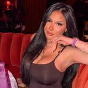 "Je ne sais même pas ce qu'est un biberon…" : Maeva Ghennam, enceinte de son premier enfant, fait part de son désarroi