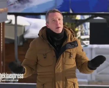 Stéphane Rotenberg et les équipes de Pékin Express "planquées et confinées", le tournage vire au drame