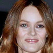 "La mort dans l'âme" : Vanessa Paradis et le printemps de Bourges, c'est fini